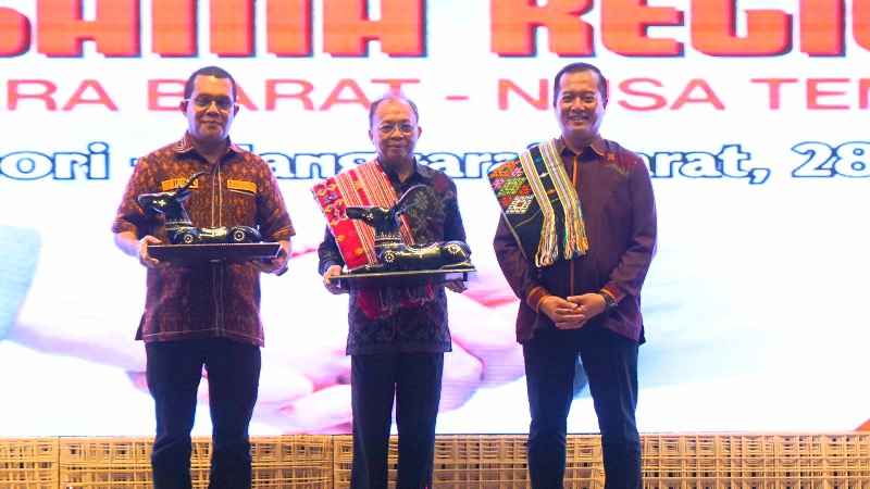 Penandatanganan KR-BNN di Labuan Bajo: Tiga Gubernur Satukan Spirit Sunda Kecil