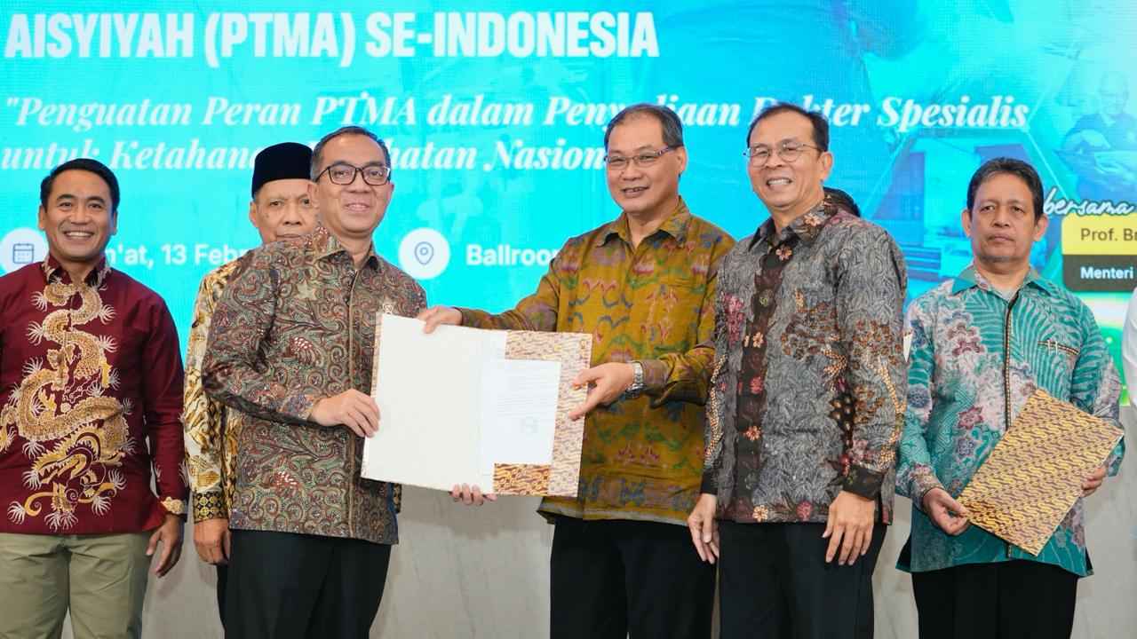 Muhammadiyah Luncurkan 24 Program Dokter Spesialis, Menteri Prof Brian Yuliarto Dorong Standar Global