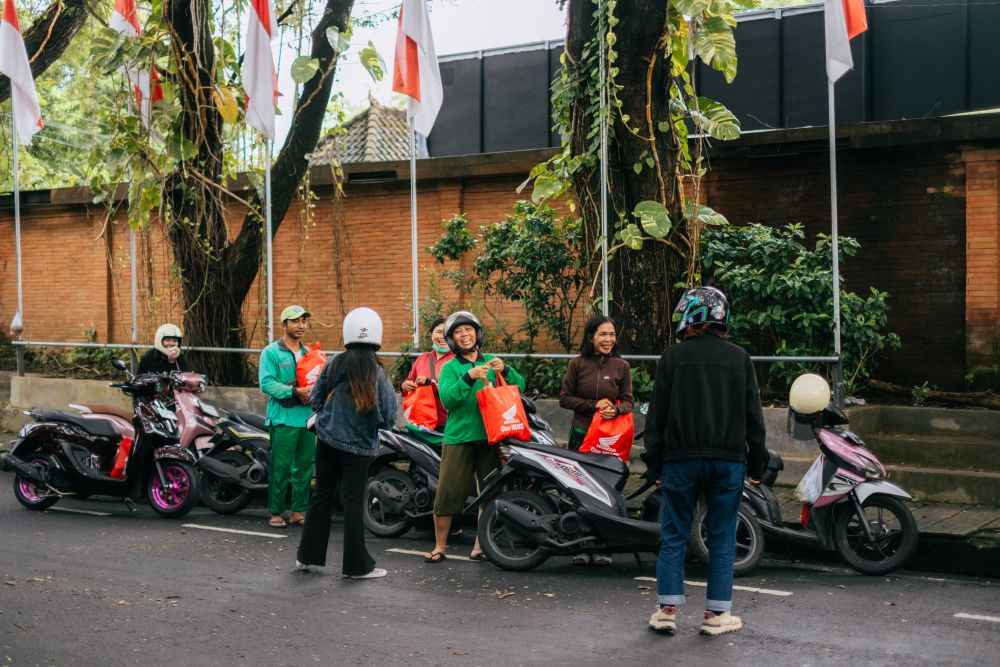 Astra Motor Bali & Komunitas Honda Stylo Berbagi Kasih di Hari Valentine