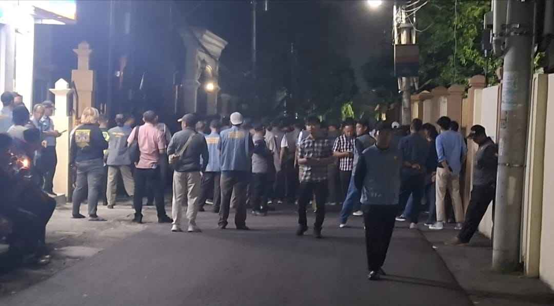 Aksi Ricuh di Depan Polda DIY: Massa Tuntut Respons atas Kasus Brimob Maluku