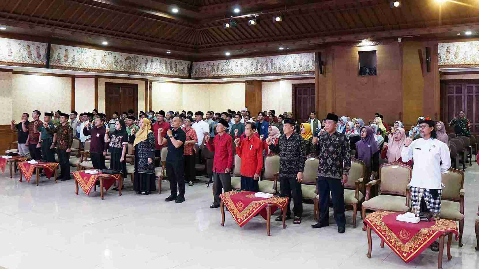 ICMI Badung Perkuat Ketahanan Ideologi Melalui Simposium Anti-Radikalisme