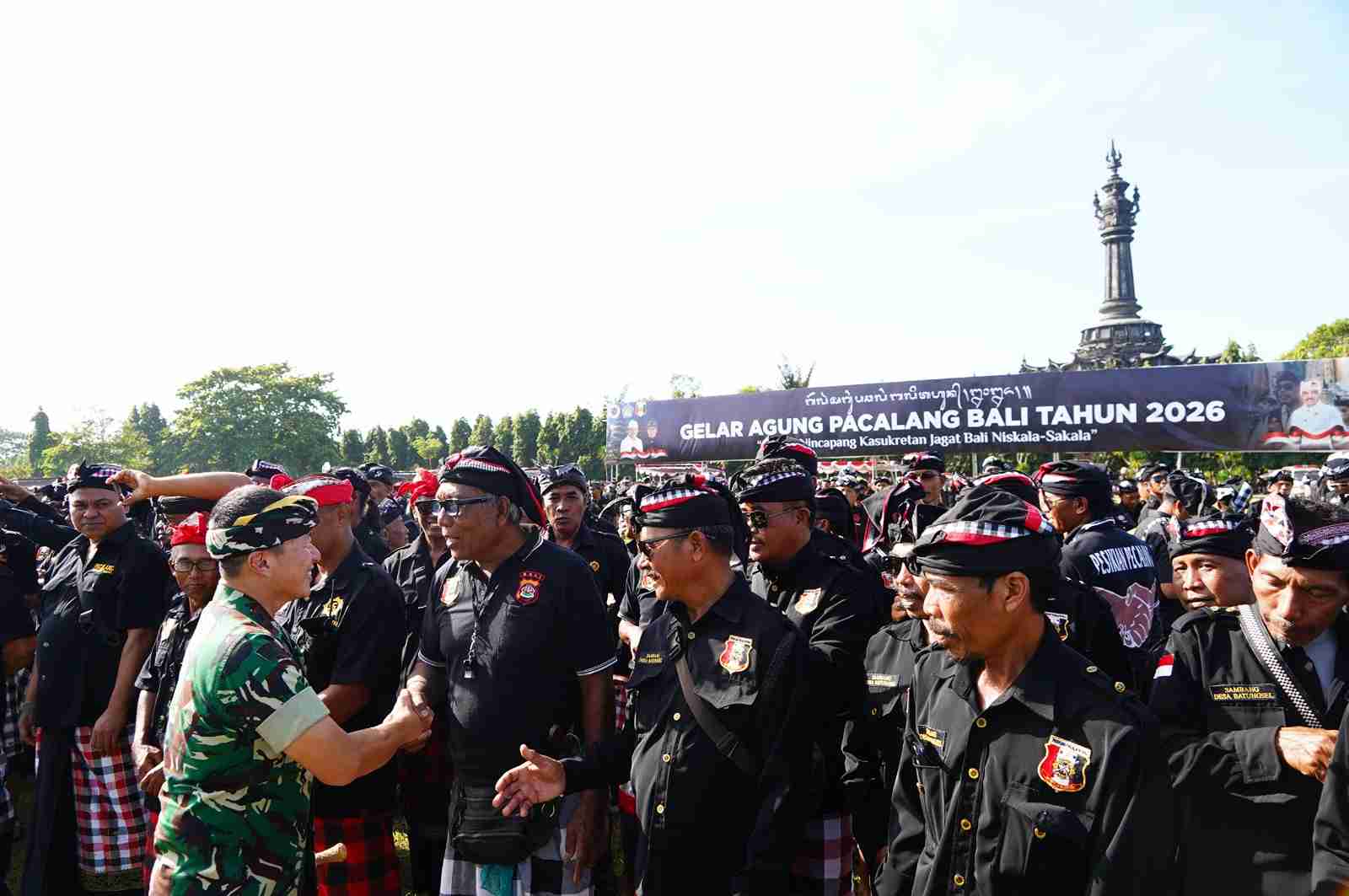 Nyepi dan Idulfitri Beriringan, Perkuat Sinergi TNI dan Pecalang Jaga Toleransi