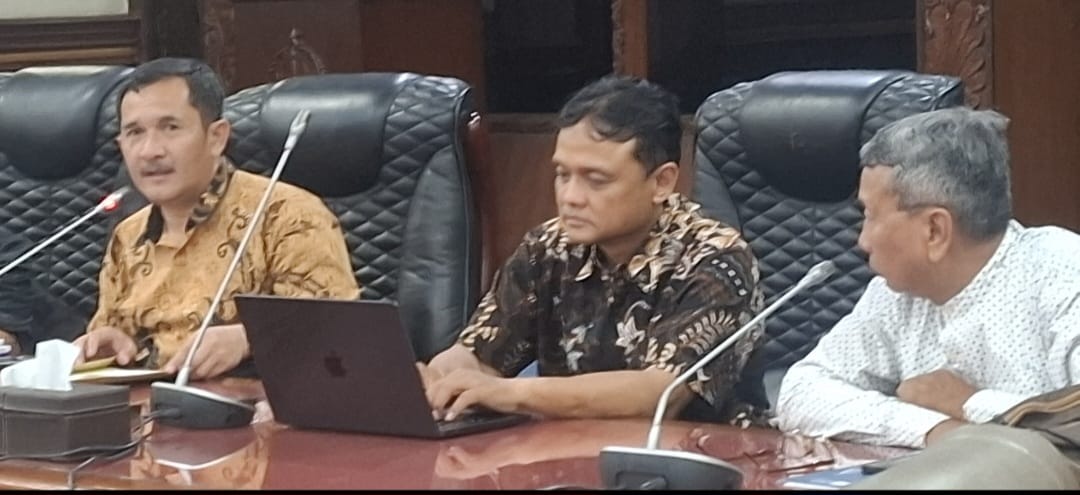 Biaya Rp17 Triliun, Ekonom UGM Pertanyakan Manfaat BOP bagi Indonesia