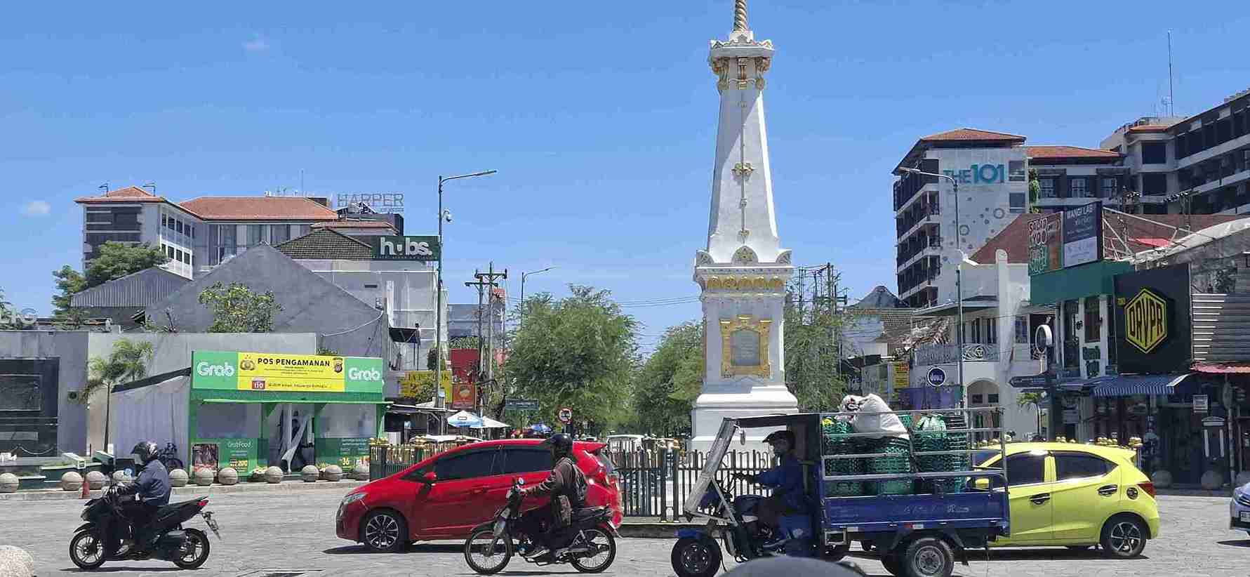 Larangan Bus Pariwisata di Titik Nol Kilometer Berlaku Saat Libur Lebaran