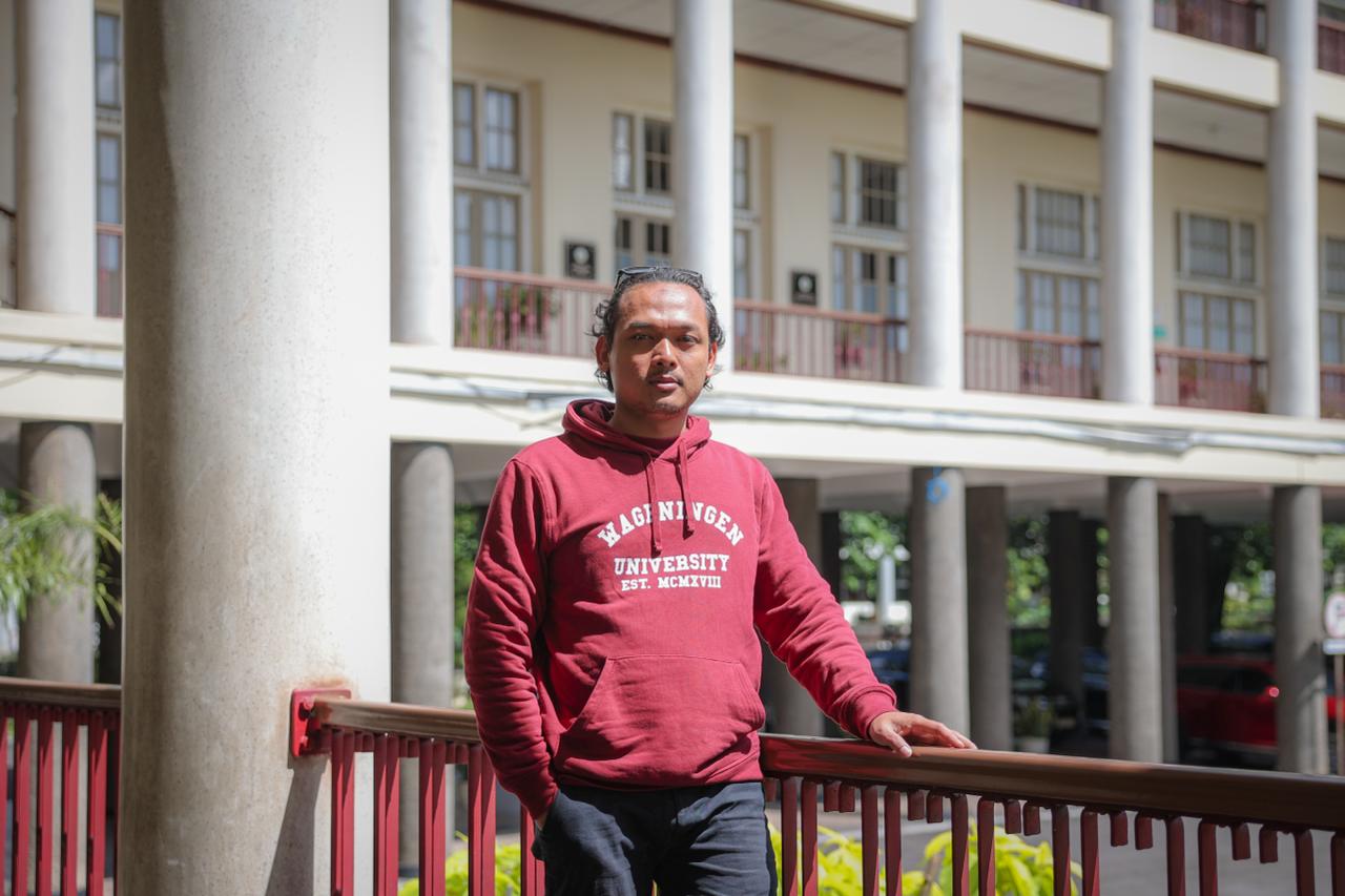 Tekad Kuat Antarkan Mahasiswa Geografi UGM Rif’an ke Belanda