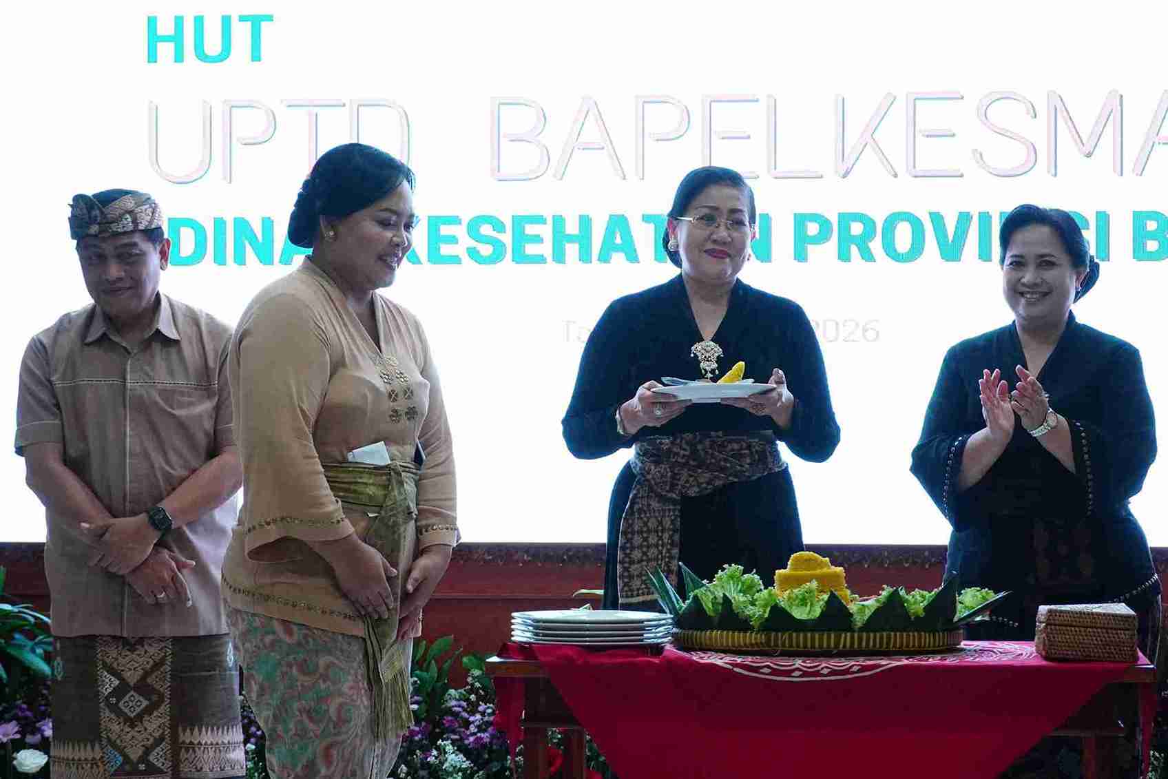 Putri Koster Dorong Peningkatan Kualitas Pelatihan di HUT ke-39 UPTD Bapelkesmas