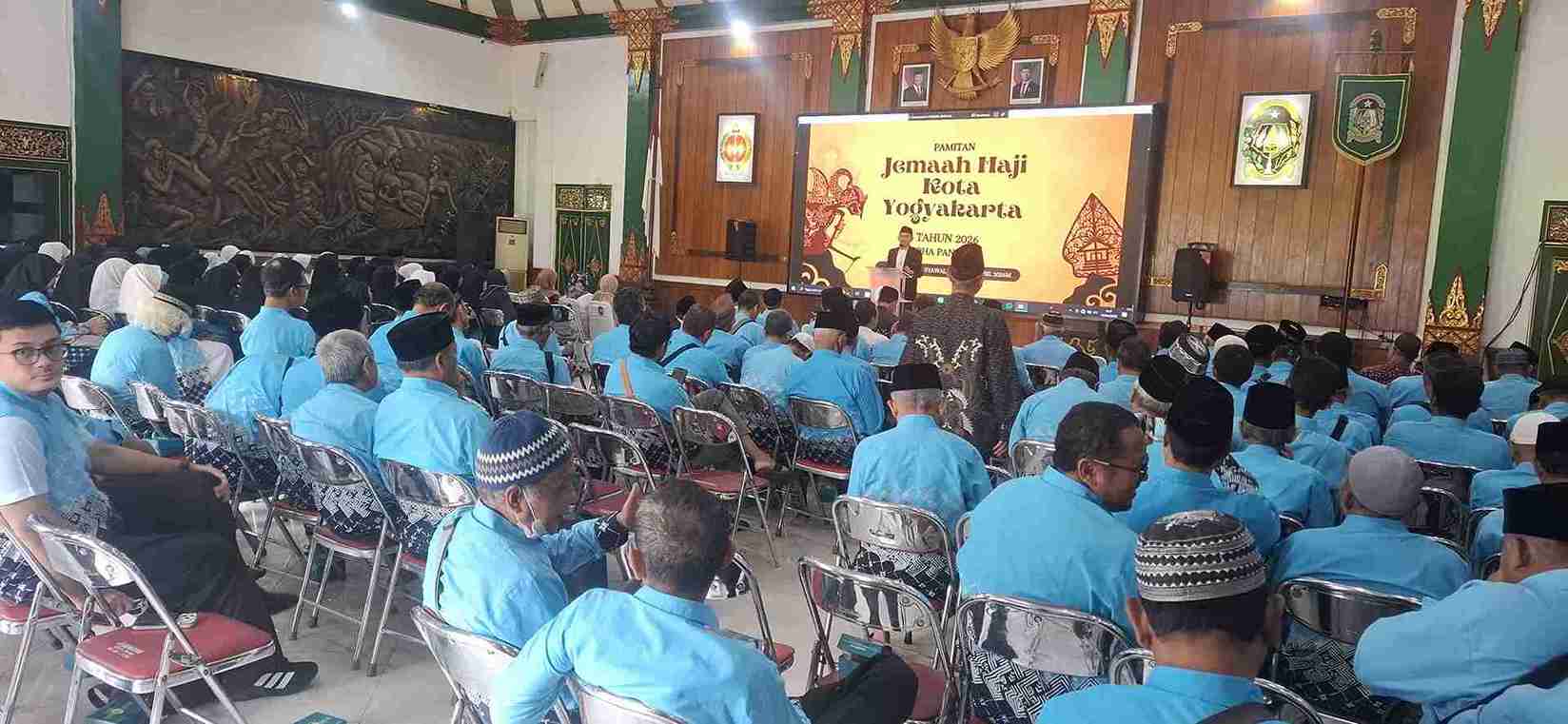 Pemkot Yogyakarta Lepas 494 Jemaah Haji, Garuda Akui Keterlambatan Kope