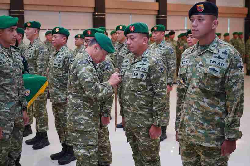 Pangdam IX/Udayana Tekankan Inovasi dan Profesionalisme dalam Sertijab Pejabat Utama