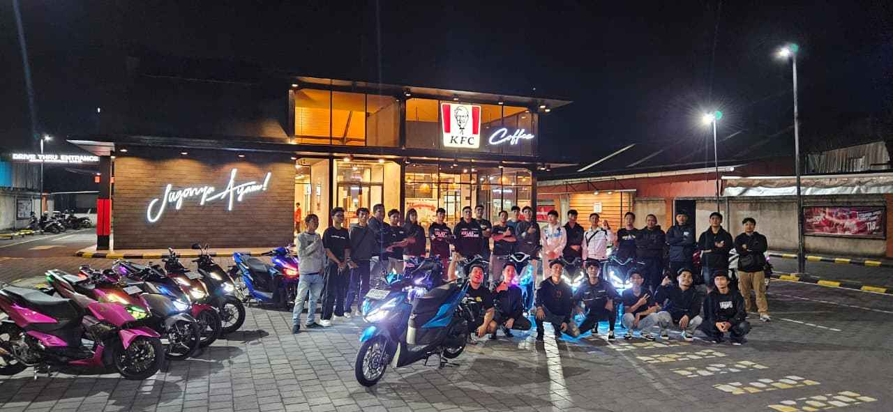 Hangatnya Kebersamaan Vario Night Ride di Gianyar
