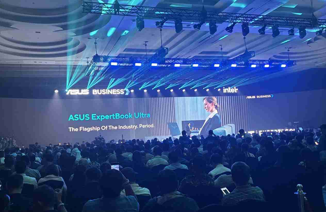 Sinergi ASUS, Intel dan Microsoft: ASUS ExpertBook Ultra Resmi Menjadi Standar Baru Laptop Bisnis AI