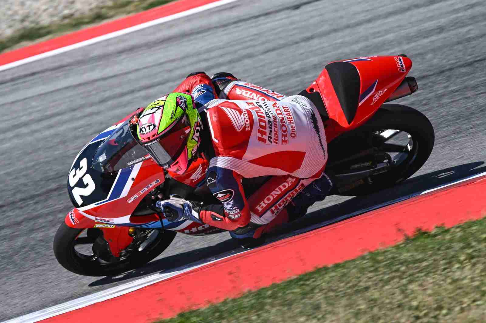 Ramadhipa Siap Gaspol! Incar Podium di Seri Kedua Moto3 Junior World Championship Estoril
