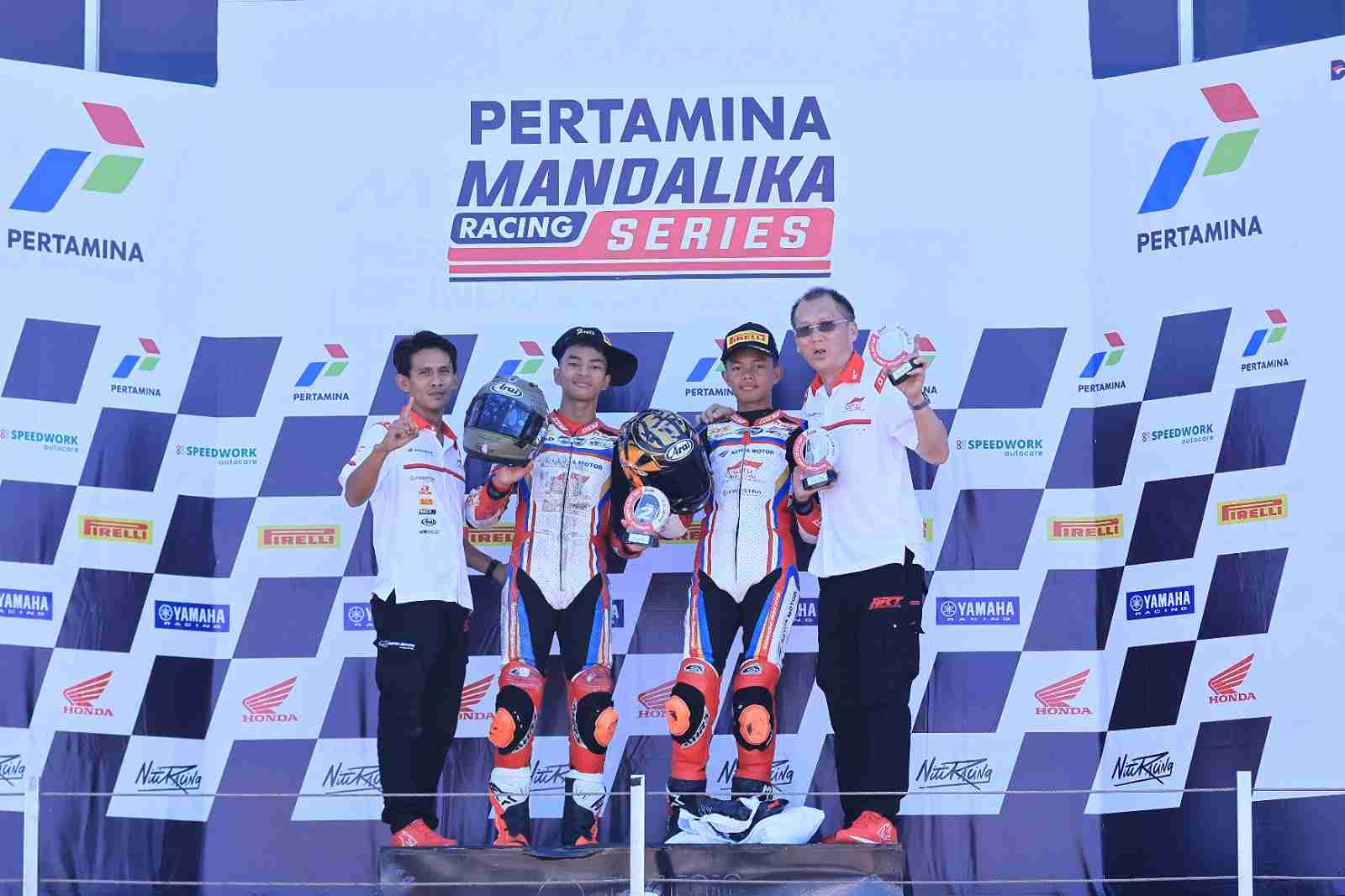 Dominasi Astra Motor Racing Team di Mandalika: Borong 9 Podium, Andi Gilang Tampil Gemilang