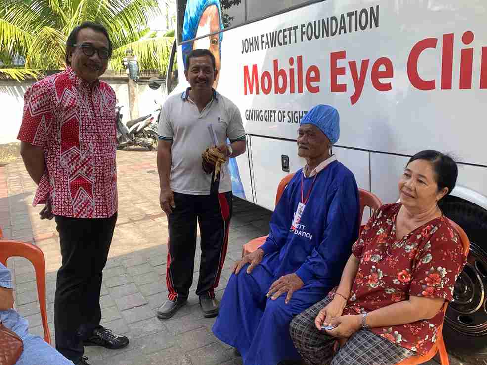 Aksi Kemanusiaan KKN UGM di Tabanan: Bantu Warga Kembali Melihat Lewat Operasi Katarak Gratis