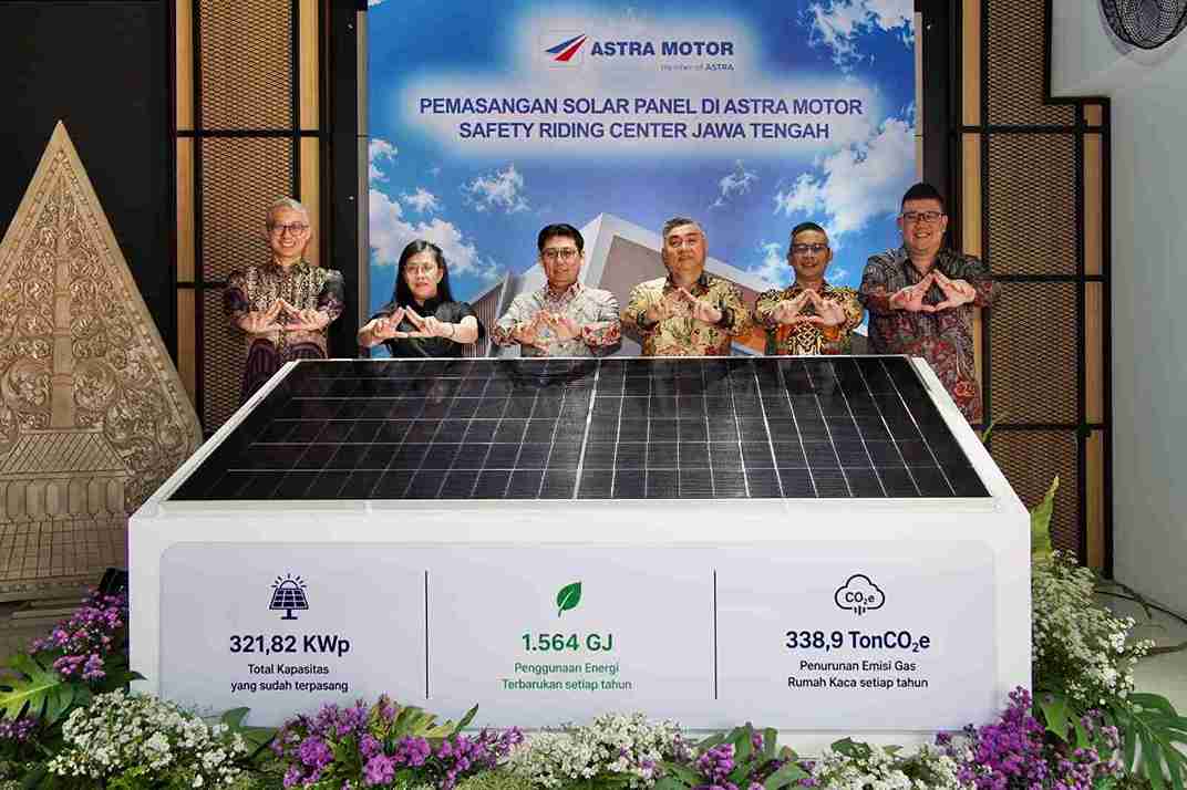 Solar PV Perkuat Komitmen Hijau Astra Motor