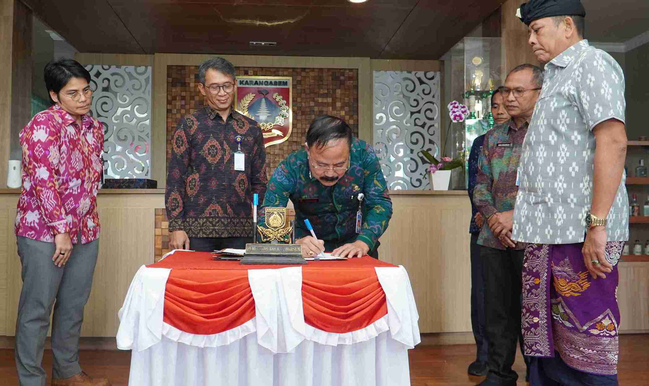 Penguatan Fiskal Daerah, DJP Bali dan Pemkab Karangasem Bentuk Tim Bersama Optimalisasi Pajak
