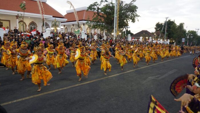 150 Penari Buka Buleleng Festival 2026, Koster Dorong Regenerasi Seniman Muda