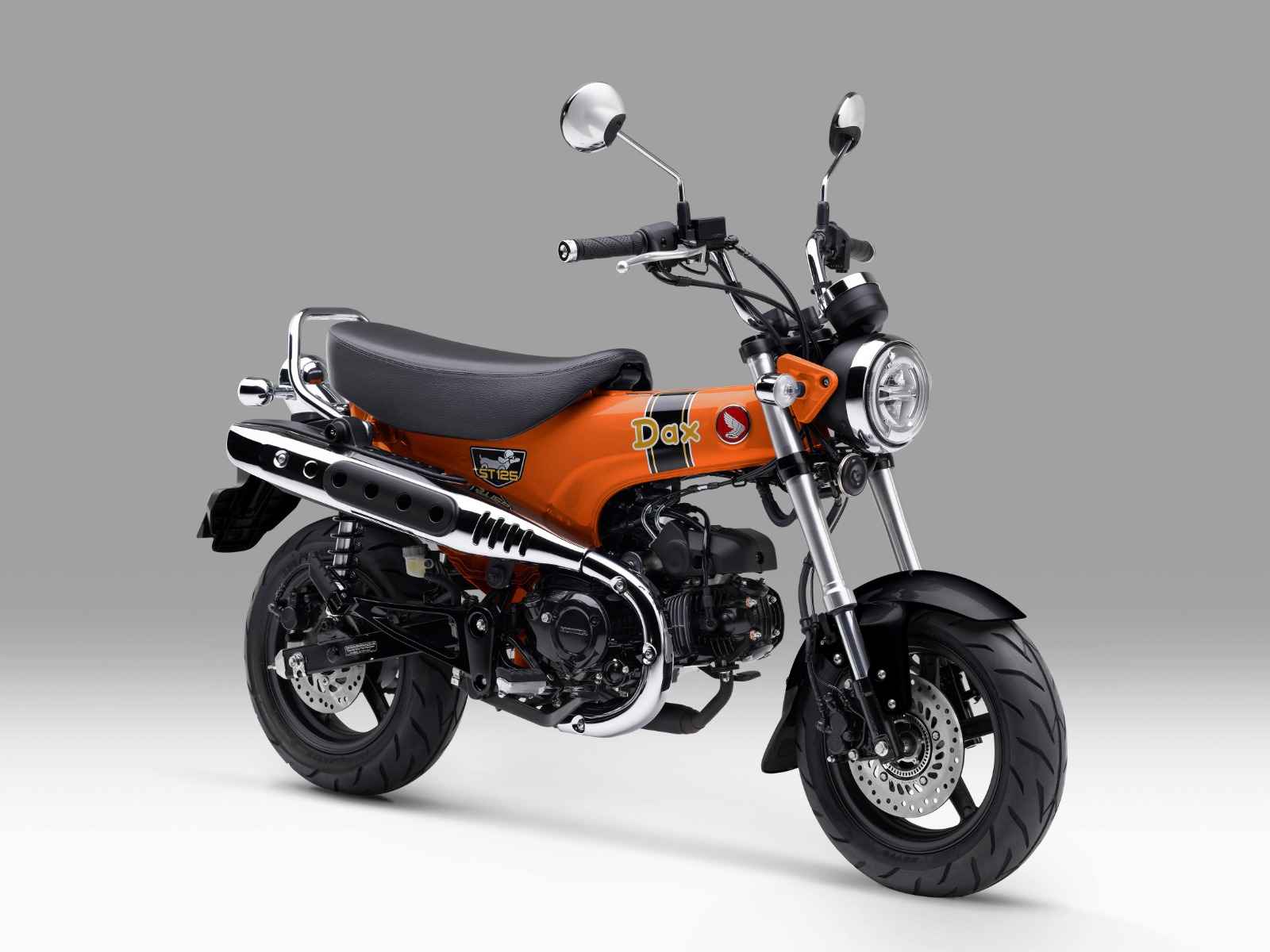 Honda ST125 Dax : Retro Premium dengan Sentuhan Warna Baru