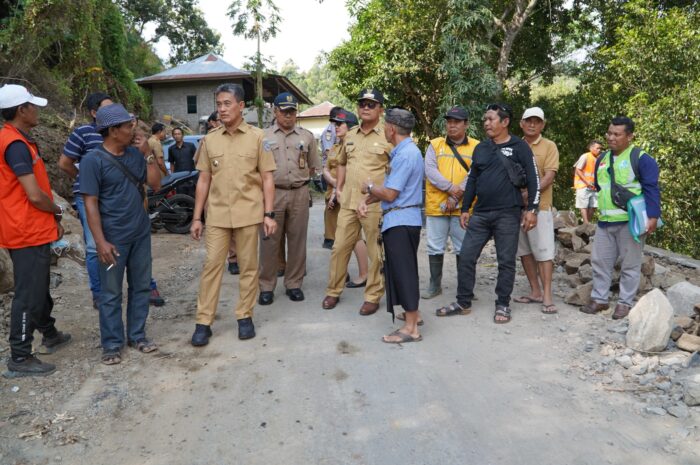 Perkuat Akses Pariwisata dan Pertanian, Pemkab Buleleng Rehabilitasi Jalan Dencarik-Sidetapa