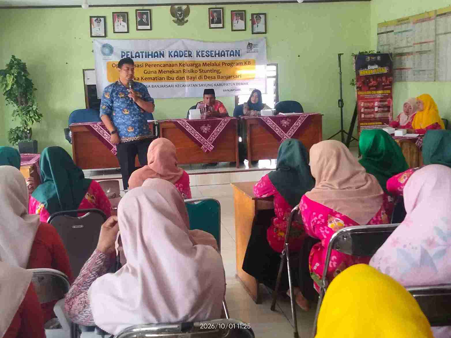 Pelatihan Kader Kesehatan Desa : Optimalisasi Program KB Tekan Risiko Stunting, AKI dan AKB