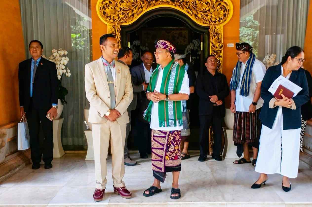 Gubernur Koster Jajaki Peluang Ekspor Sapi Bali ke Timor-Leste
