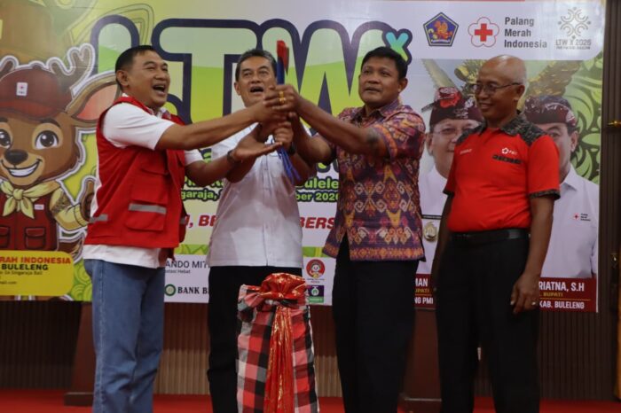 Tutup Lomba PMR Wira X, Supriatna Minta Pelajar Buleleng Aktif Bantu Masyarakat