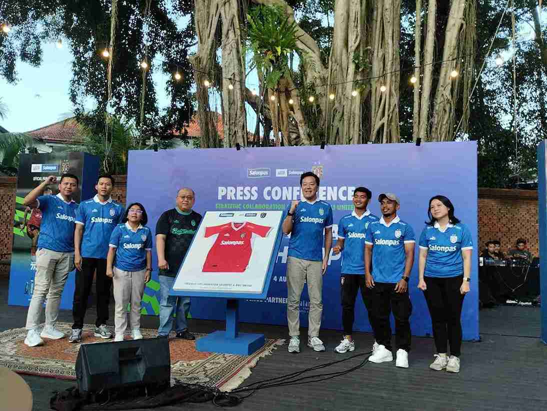 Dukung Gaya Hidup Aktif, Salonpas Gandeng Bali United dalam Semangat ‘Be Unstoppable’