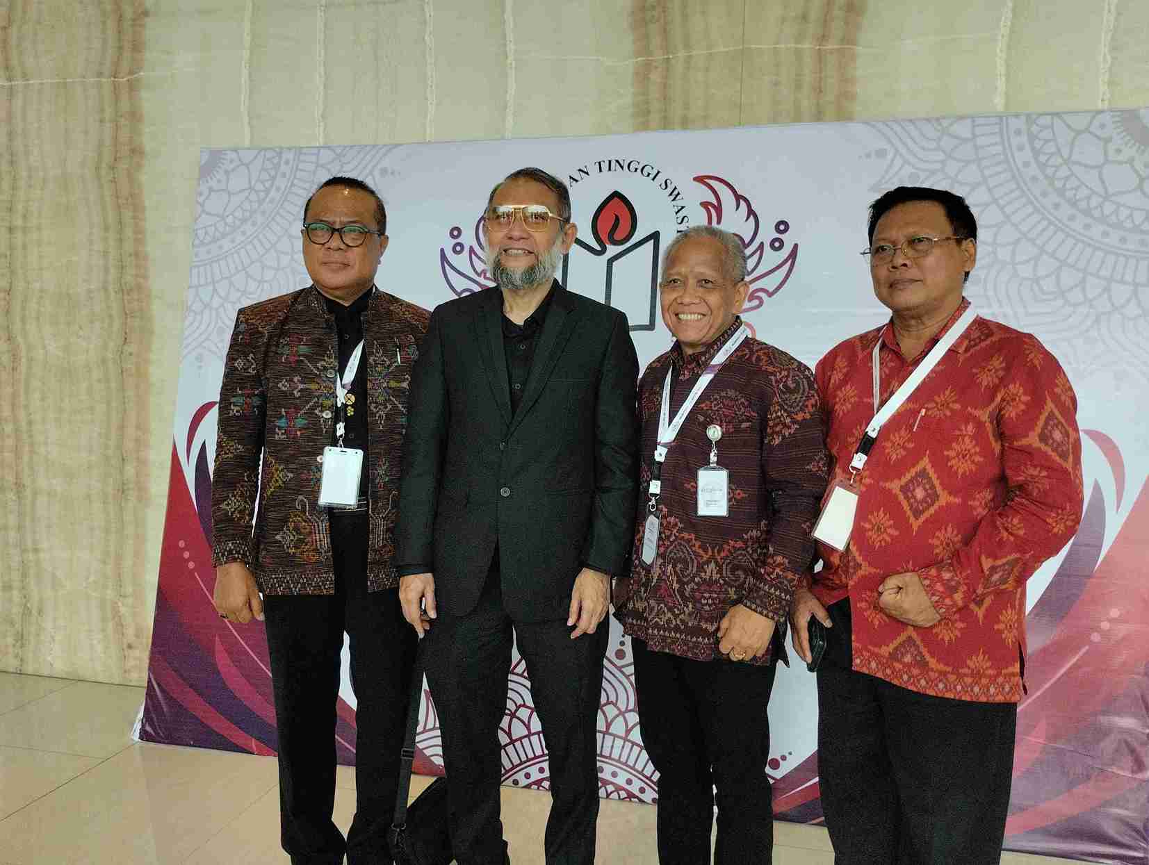 Prof Made Suarta Pimpin APTISI Bali: Kampus ‘Tembok’ Terancam Punah Dihantam Badai AI dan Robotisasi!”