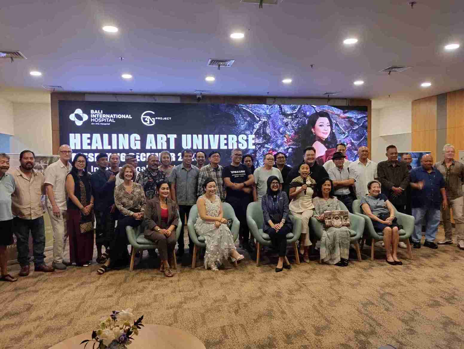 BIH Hadirkan Kanvas Sherry Winata ‘Healing Your Own Universe’ Menjadi Terapi Jiwa untuk Kenyamanan Pasien