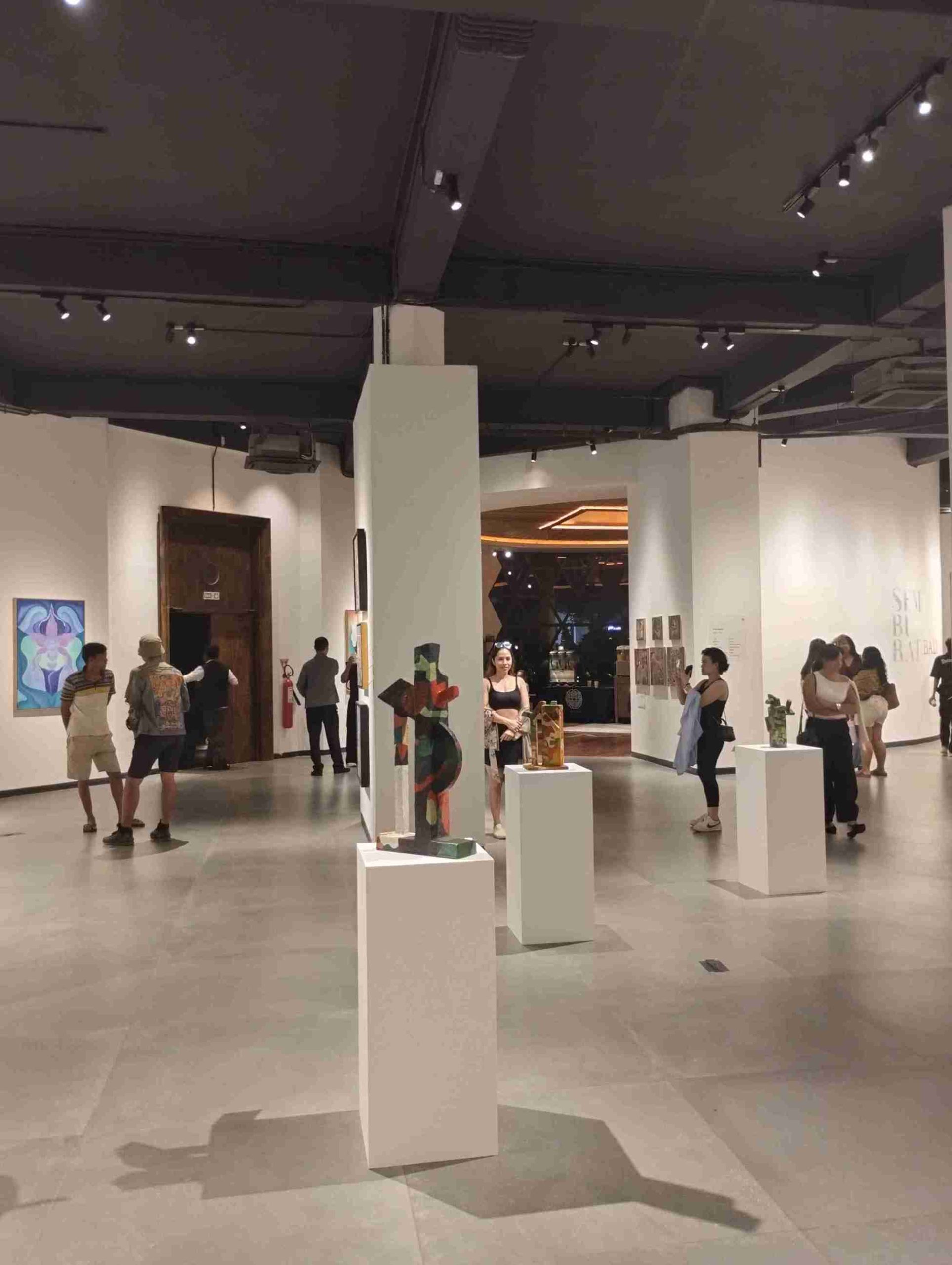Labyrinth Art Gallery Hadirkan Narasi Bali yang Berlapis Lewat Pameran Seni