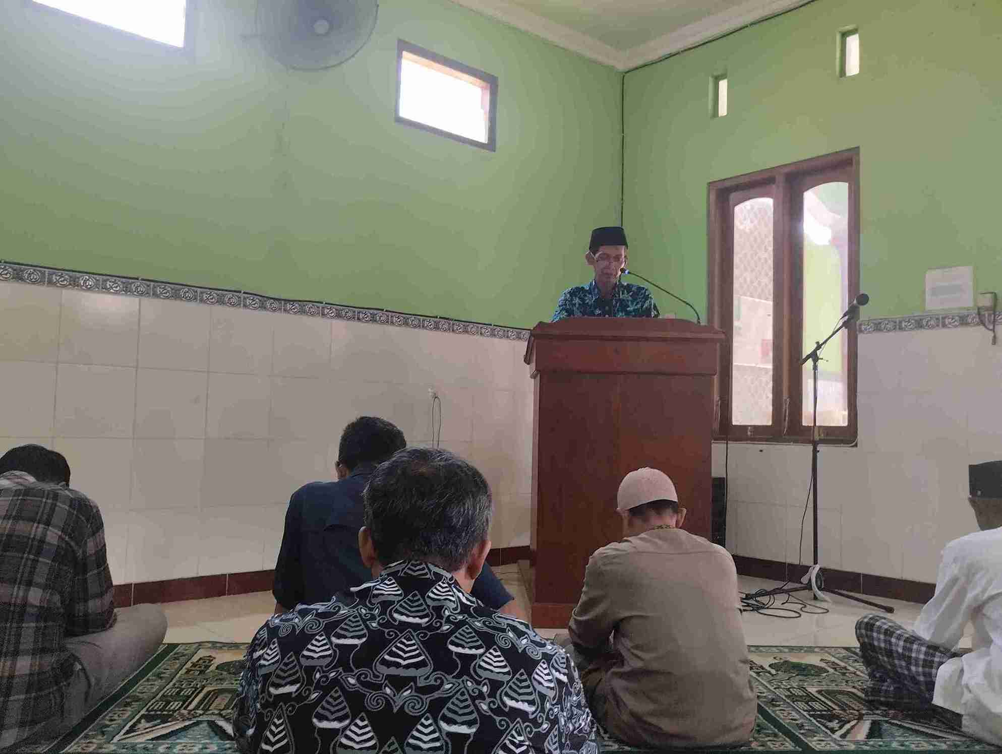 Membersihkan Cermin Hati: Empat Langkah Menuju Kedekatan dengan Allah