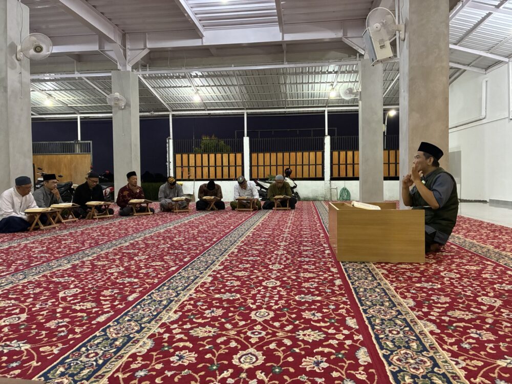Kajian Subuh di Yayasan Insan Mulia Al Fattah: Ulas Tuntas Hukum Bersuci dari Berbagai Jenis Cairan Tubuh