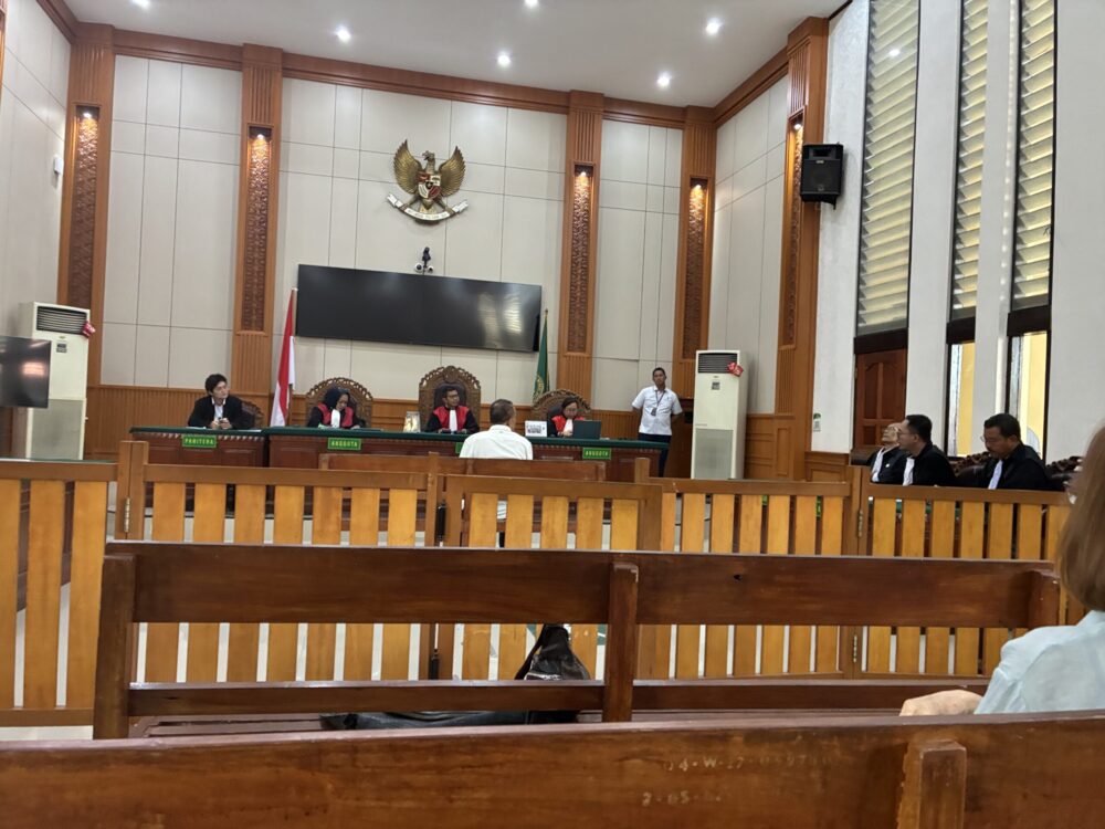Sebut Dakwaan Berbasis Surat Palsu, Kuasa Hukum Minta Anak Agung Ngurah Darmawan Divonis Lepas di PN Denpasar