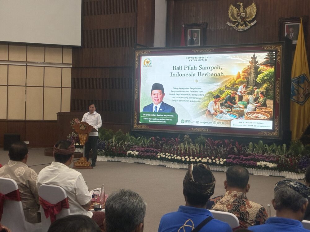 Ketua DPD RI: Tata Kelola Sampah di Bali Harus Jadi Cermin Komitmen Lingkungan Indonesia