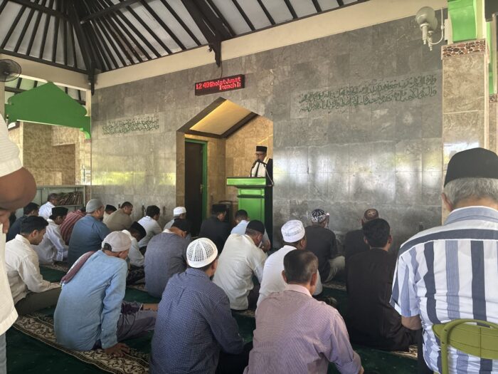 Mengapa Doa Belum Dikabulkan? Ini Penjelasan Imam dan Khatib Salat Jumat H Maskub di TVRI Bali