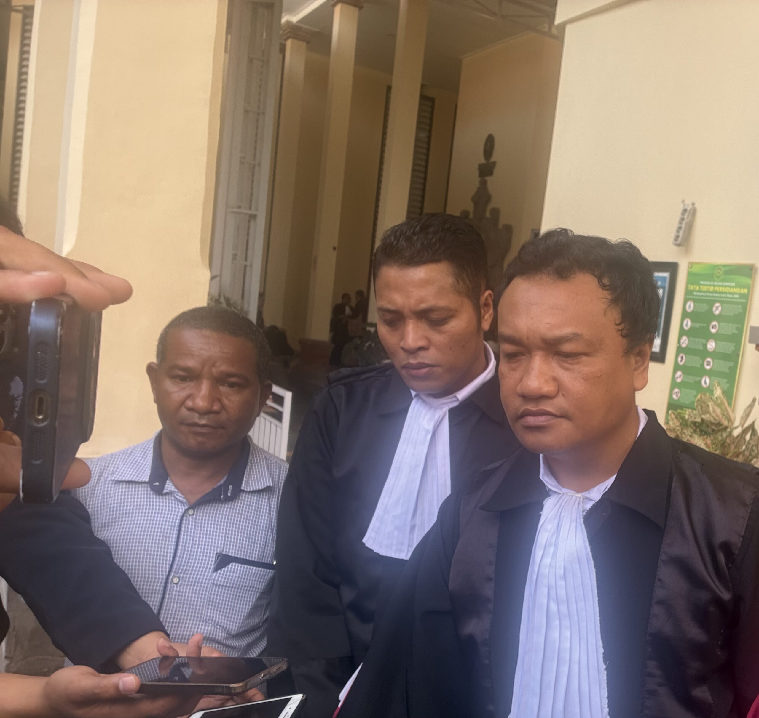 Sidang Keempat Perkara Narkotika RU di PN Denpasar: Penasihat Hukum Soroti Prosedur Penyidikan hingga Barang Bukti