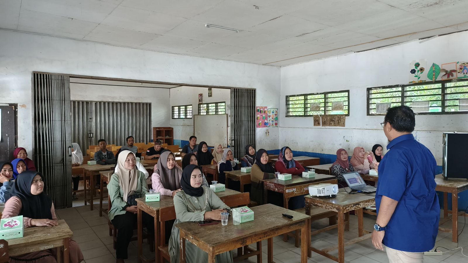 Jamkrindo Peduli Pengembangan Karakter Anak, Gelar Pelatihan Guru dan Seminar Parenting di Geopark Ciletuh