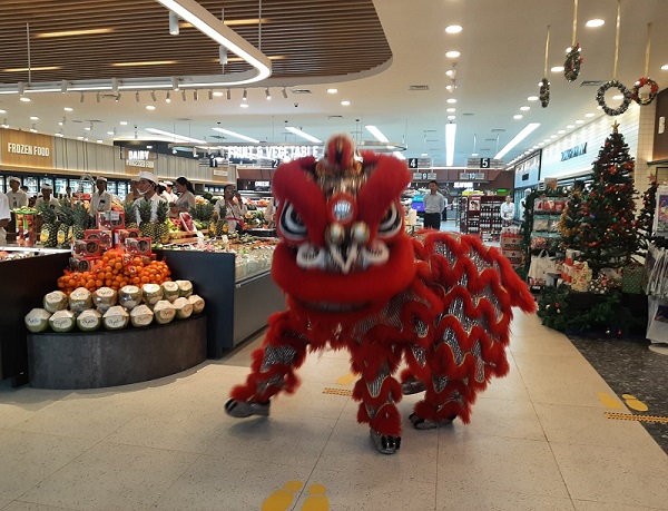 Atraksi Barongsai Meriahkan Pembukaan Pepito Market Dewi Sri Kuta