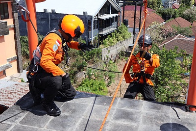 Basarnas Laksanakan Refresh Heli Rescue di Bali