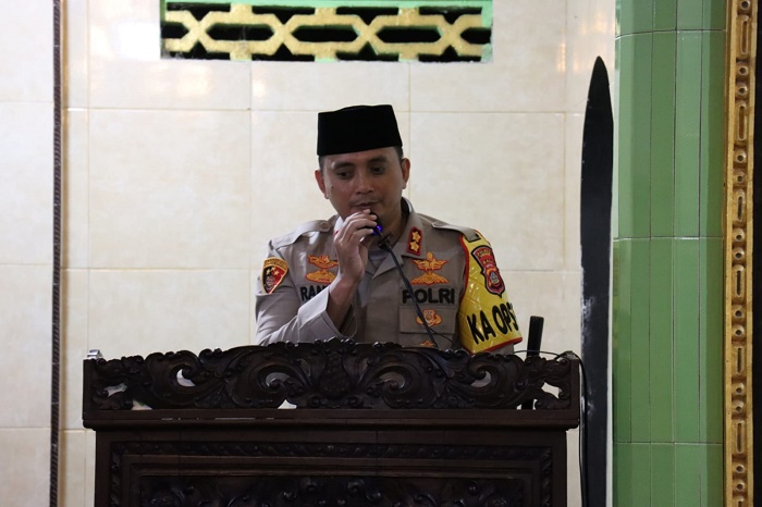 Safari Ramadan Desa Candikuning, Kapolres Tabanan Ajak Warga Muslim Jaga Kebhinekaan