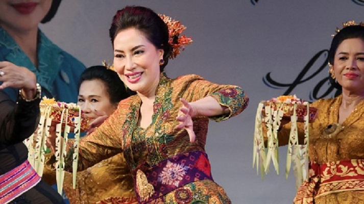 Pj Ketua TP PKK Provinsi Bali Dukung Lomba Tari Pendet dan Bernyanyi HKG PKK ke-52