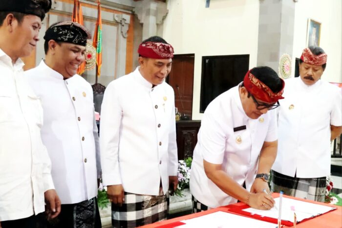 Sinergi Pemkab dan DPRD Tabanan, Bupati Sanjaya Tekankan Efisiensi Fiskal dalam Penandatanganan KUA-PPAS 2027 dan Perubahan 2026