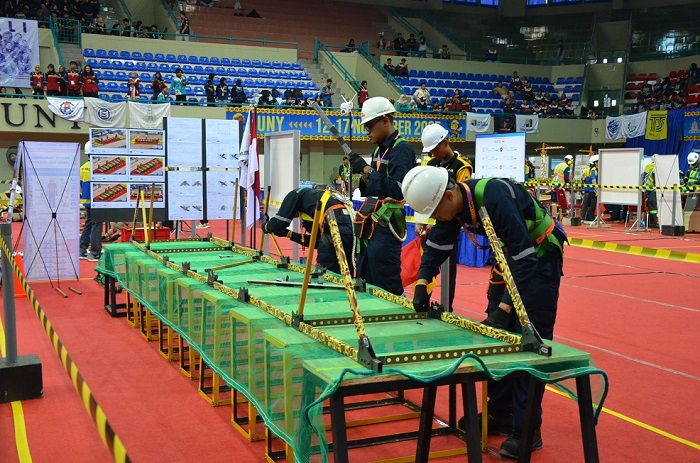 Inspirasi Infrastruktur Masa Depan: UB dan UM Dominasi Kompetisi Jembatan-Bangunan Nasional 2025