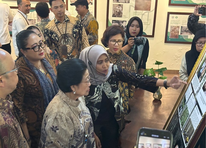 Kunjungan Penuh Makna Megawati ke Hutan Wanagama, Nostalgia 20 Tahun dan Penguatan Komitmen Pelestarian