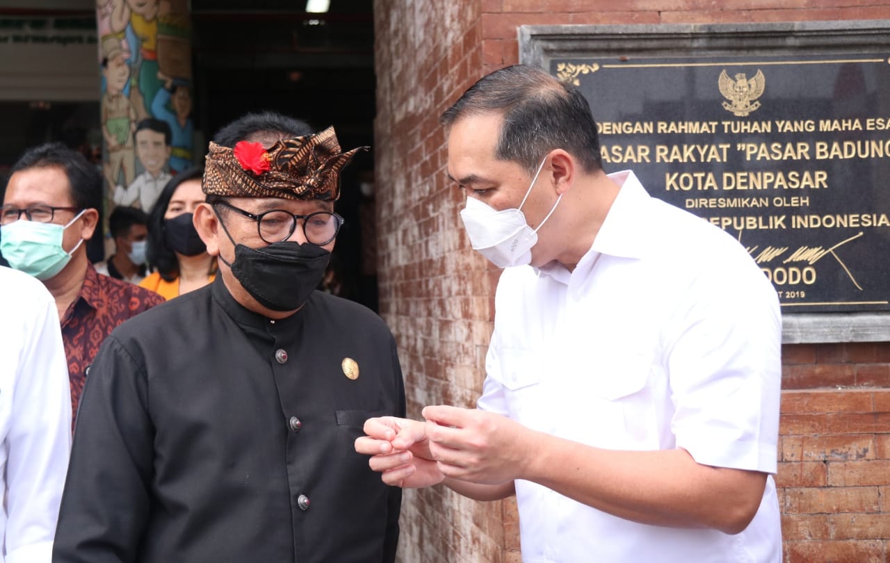 Pasar Badung Terapkan SOP ‘PeduliLindungi’, Mendag Lutfi Harapkan Ekonomi Bali segera Pulih