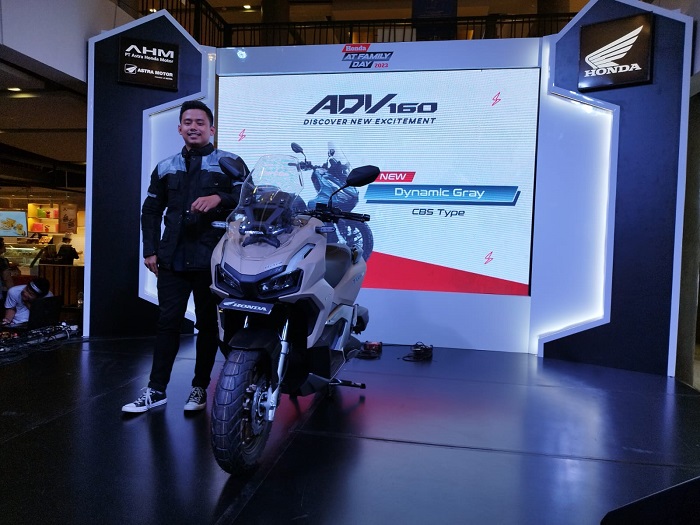 Skutik Penjelajah New Honda ADV160 Balutan Warna Baru Dikenalkan ke Masyarakat Bali