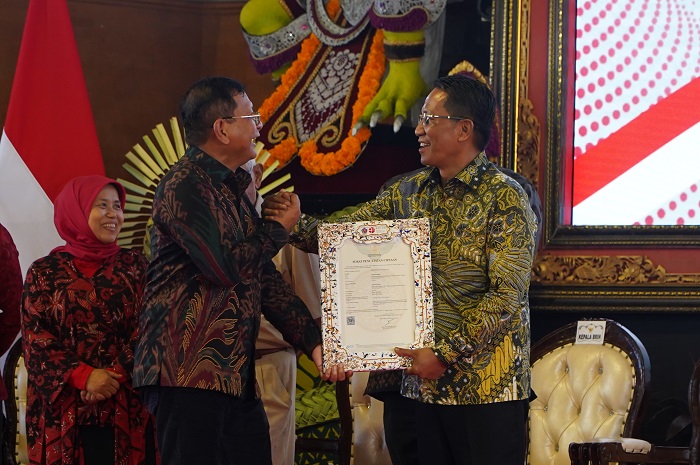 Inovasi ‘Recycle Mask’ Buleleng Resmi Kantongi Sertifikat HAKI