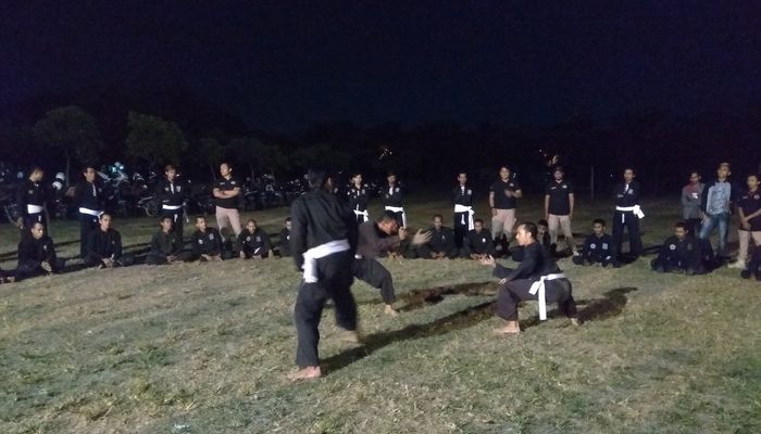 Ramadhan, PSHT Denpasar Gelar Ujian Sabuk Putih Hingga Sahur Bareng