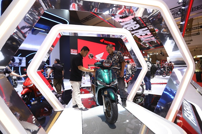 Honda Stylo 160 Pilihan Pengunjung IIMS 2024, EM1 e Dinobatkan Motor Listrik Terbaik