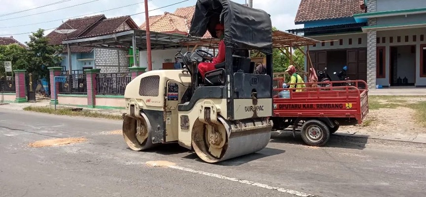 Pemkab Rembang Anggarkan Rp1,5 Miliar Perbaiki Kerusakan Jalan Tireman-Japerejo