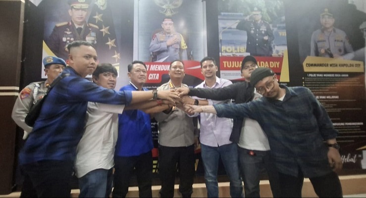 Polresta Yogyakarta Fasilitasi Perdamaian Suporter PSIM dan Persib